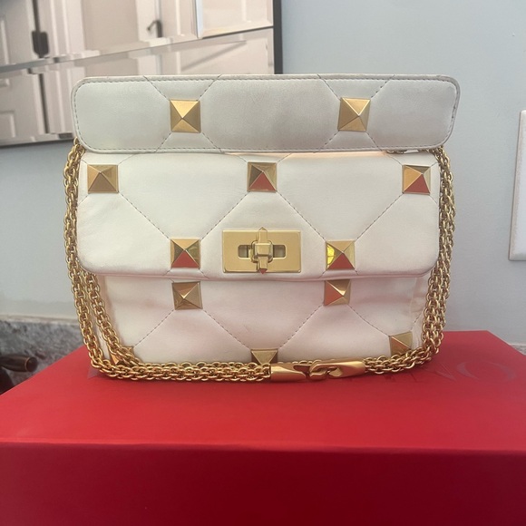 Valentino Garavani Ivory Roman Stud Flap Bag Quilted leather - Picture 1 of 5